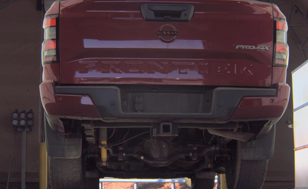 Used 2022 Nissan Frontier PRO-4X w/ Pro-4X Premium Package AWD/4WD image 7