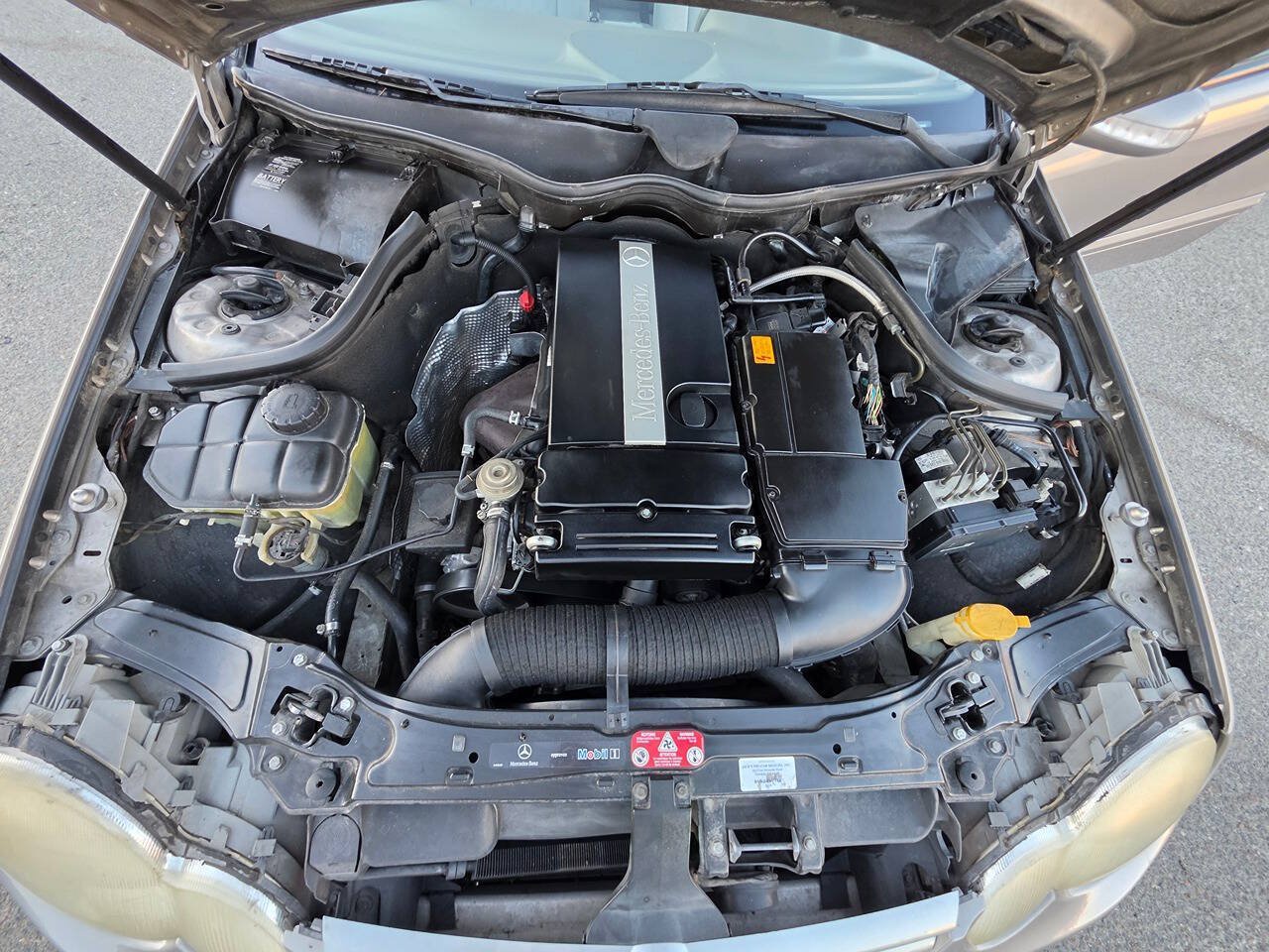 Used 2003 Mercedes-Benz C 230 Coupe image 32