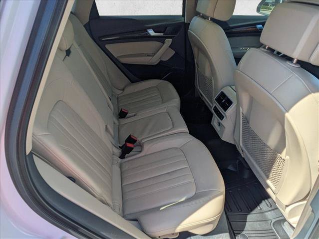 Used 2018 Audi Q5 2.0T Premium Plus w/ Premium Plus Package AWD/4WD image 18