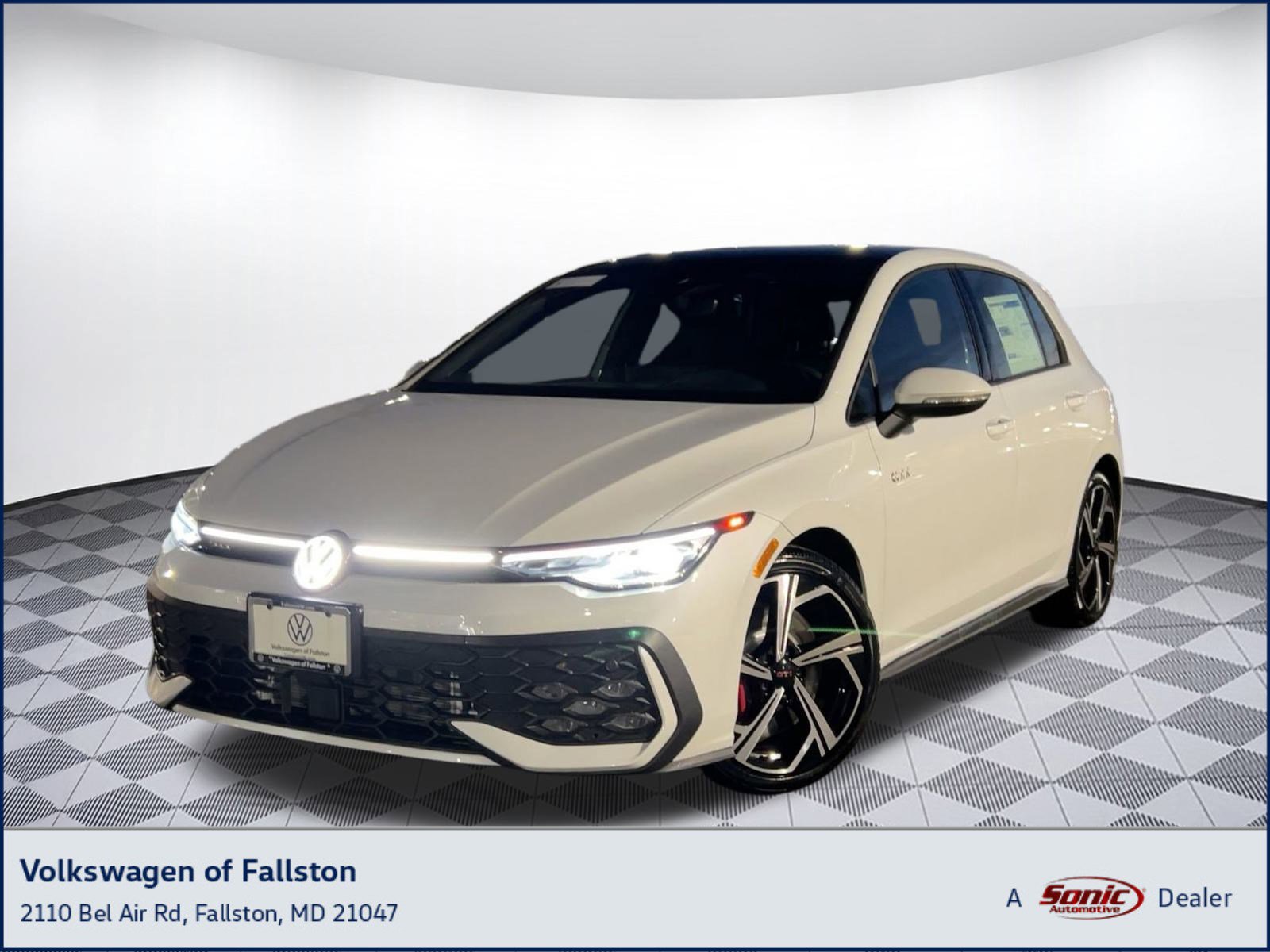 New 2025 Volkswagen Golf SE image 1