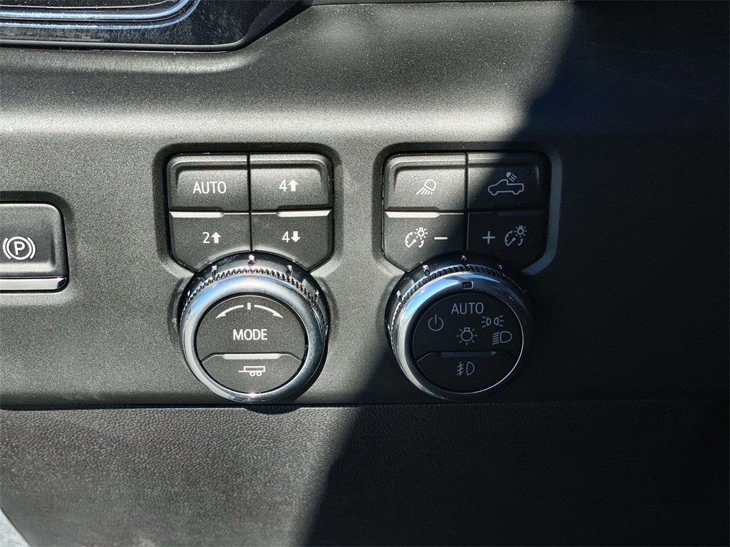 New 2026 GMC Sierra 1500 AT4X image 28