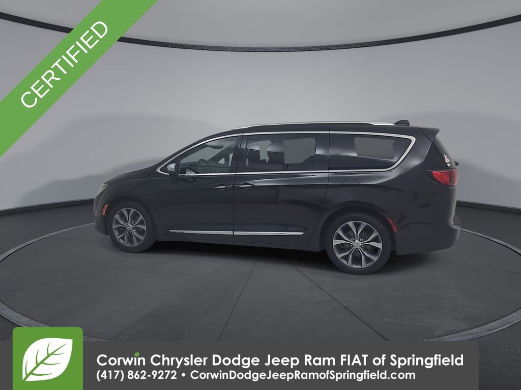 Certified 2020 Chrysler Pacifica Limited image 11