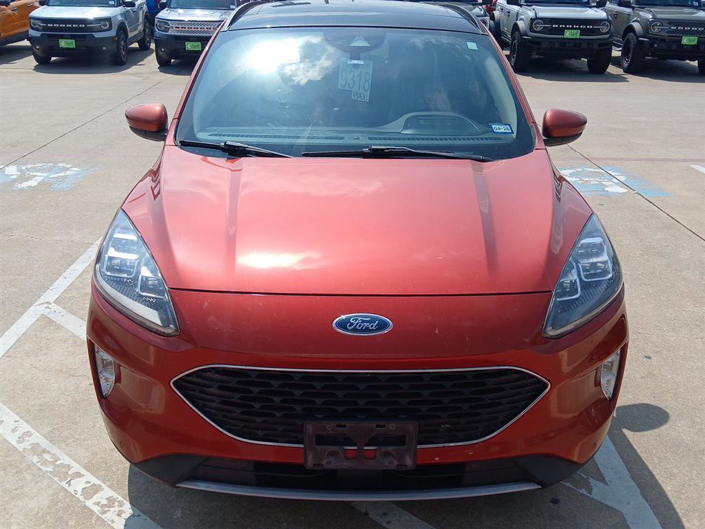 Used 2020 Ford Escape Titanium AWD/4WD image 4