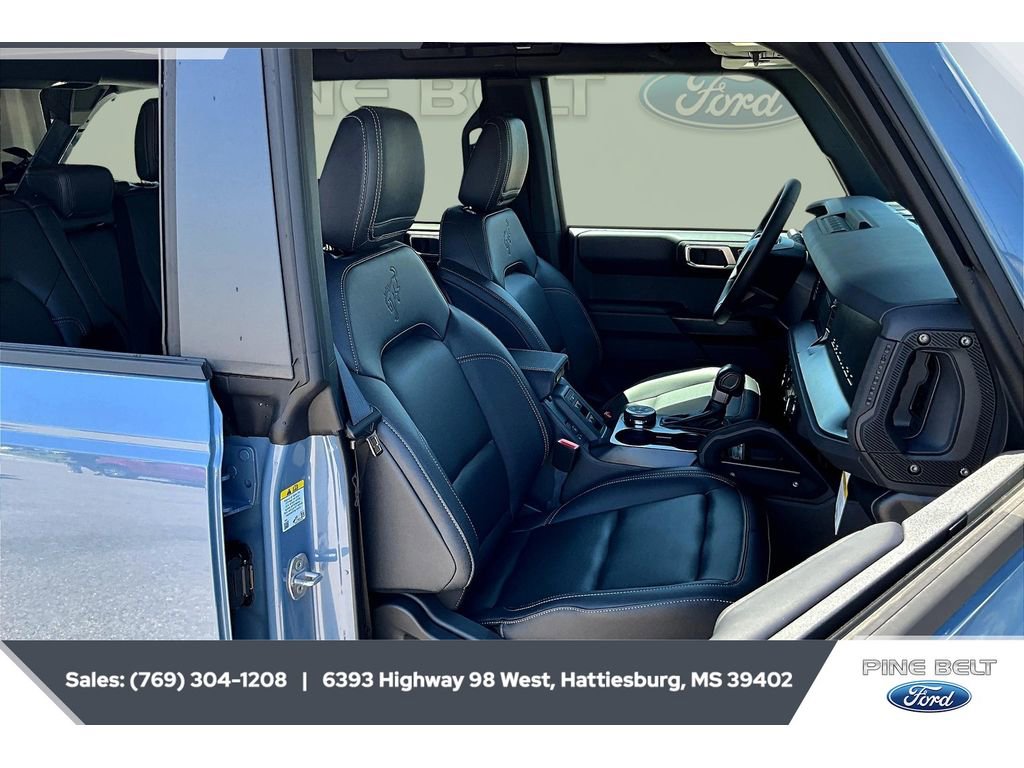 New 2025 Ford Bronco Badlands AWD/4WD image 4