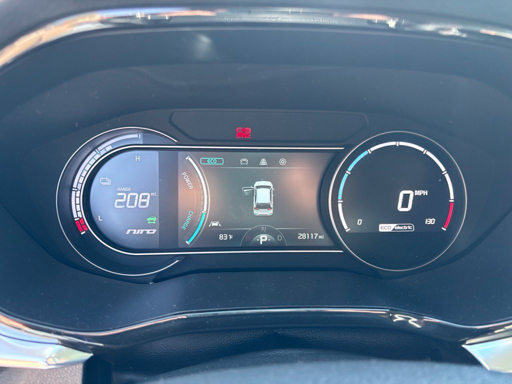 Used 2020 Kia Niro EX w/ Cold Weather Package FWD image 6