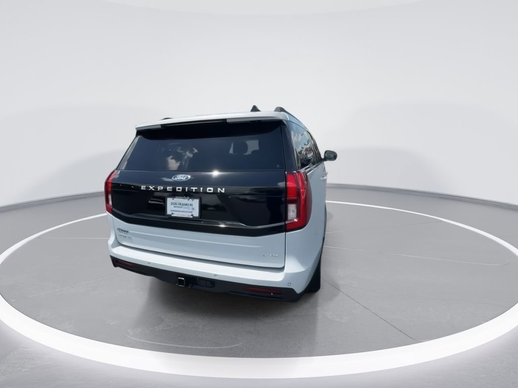 Used 2025 Ford Expedition Max Active AWD/4WD image 9