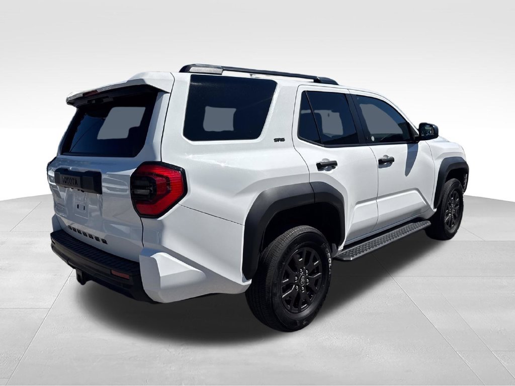 Used 2025 Toyota 4Runner SR5 AWD/4WD image 2