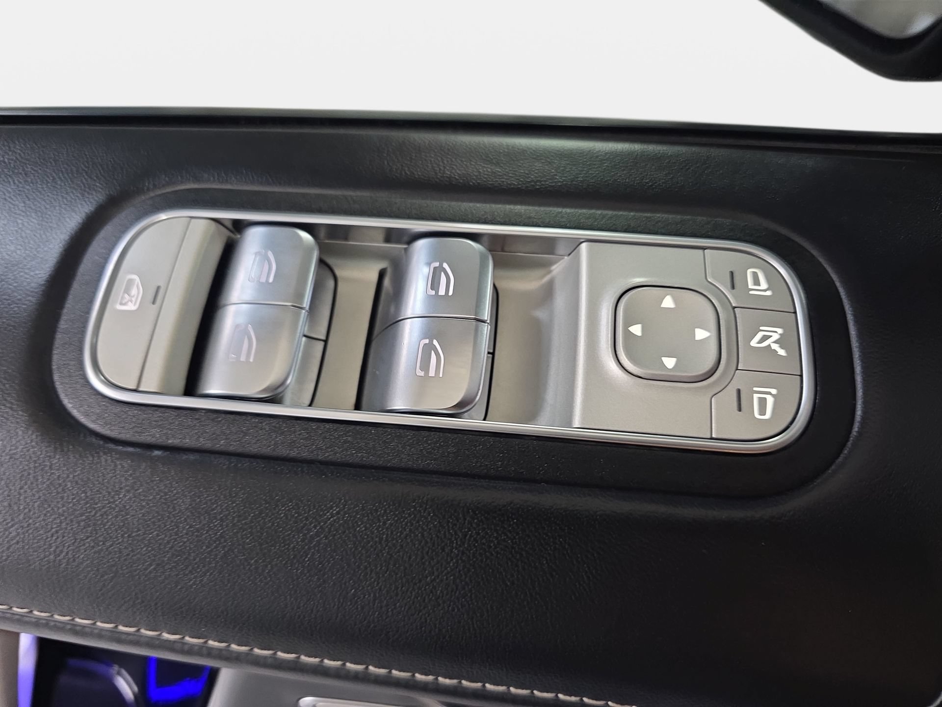 Certified 2021 Mercedes-Benz G 63 AMG 4MATIC image 26
