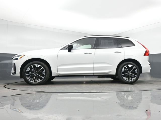 New 2026 Volvo XC60 B5 Plus w/ Protection Package Premier image 44