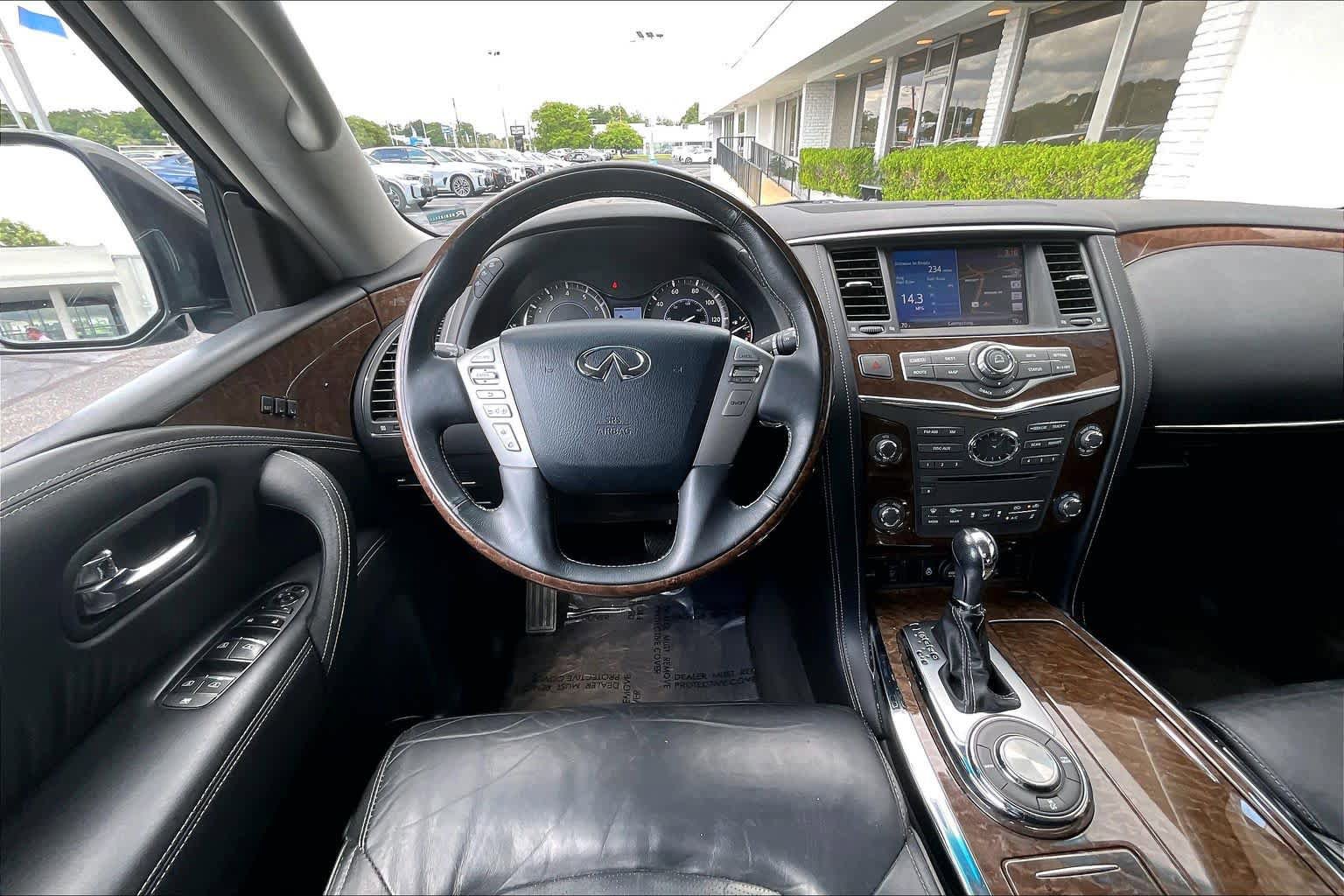Used 2017 INFINITI QX80 2WD image 5