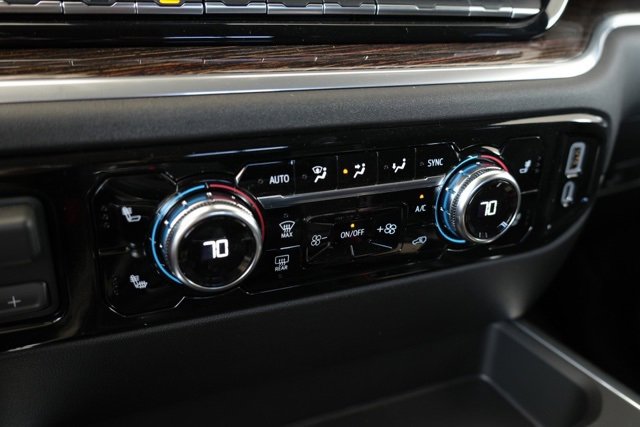 New 2026 GMC Sierra 1500 Elevation w/ LPO, Elevation Black Package image 16