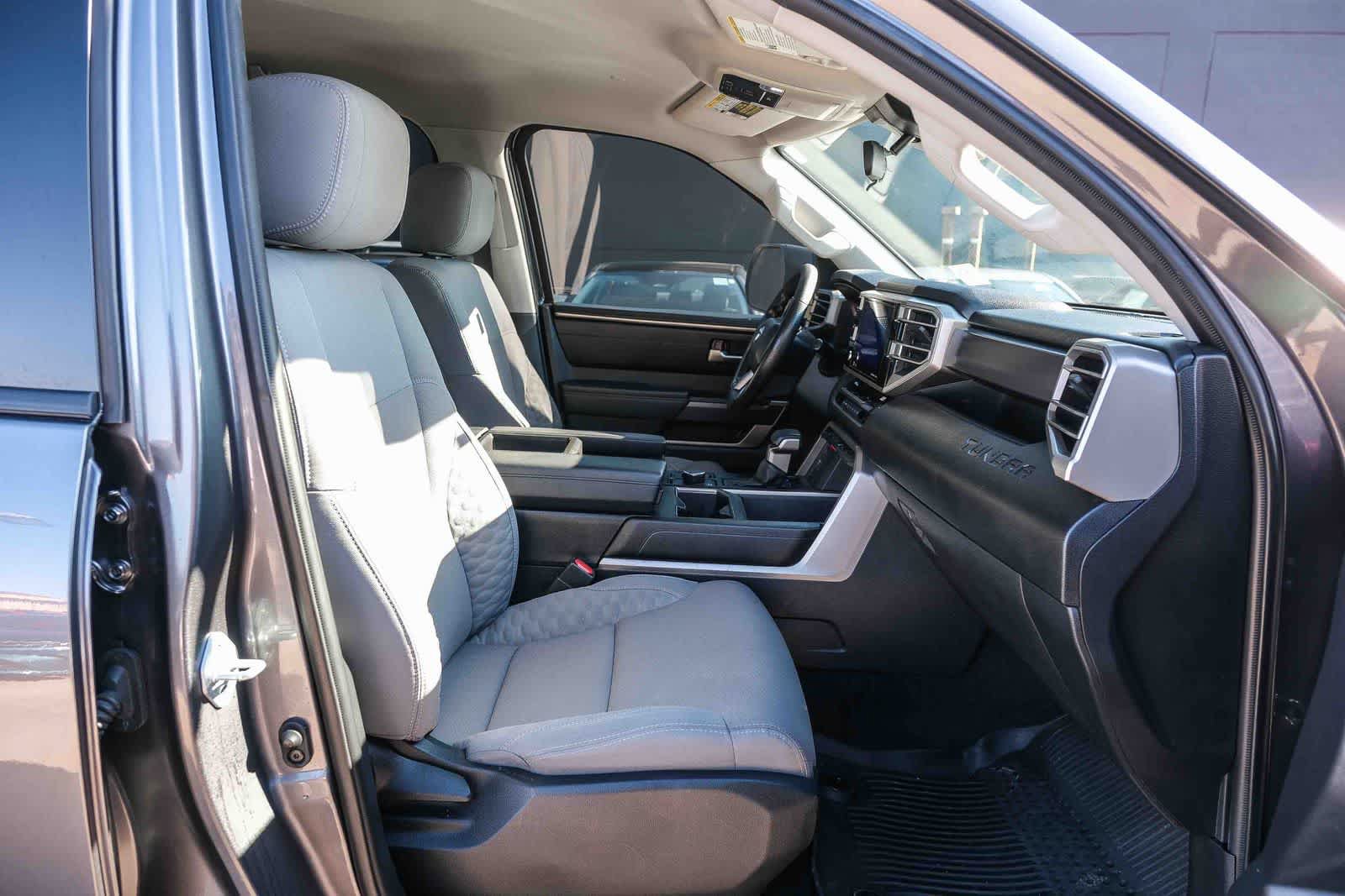 Used 2024 Toyota Tundra SR5 AWD/4WD image 18