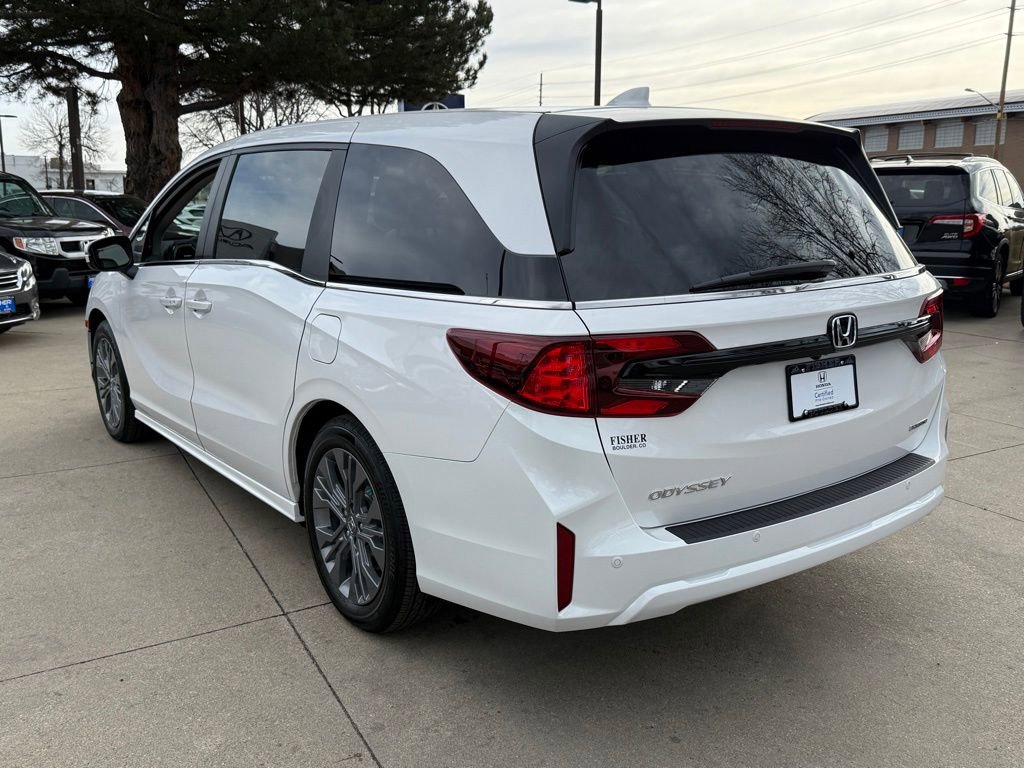 Certified 2026 Honda Odyssey Touring image 8