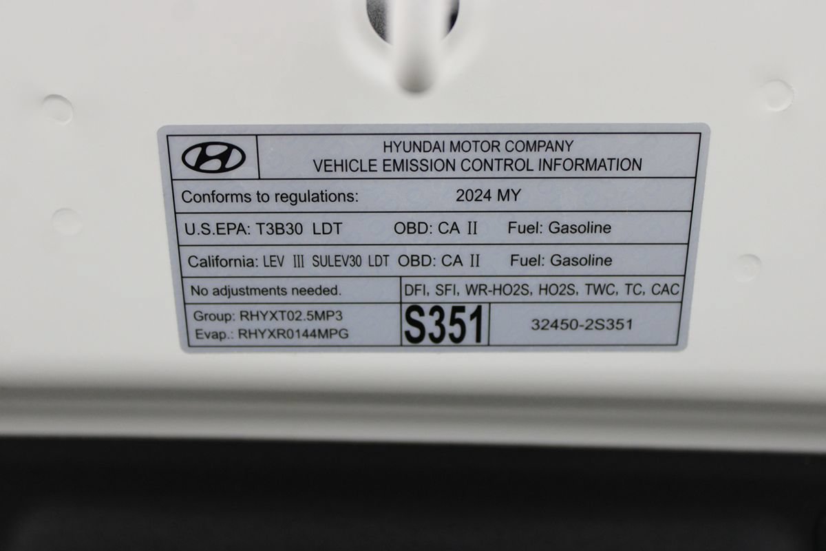 Used 2024 Hyundai Santa Fe SEL FWD image 34