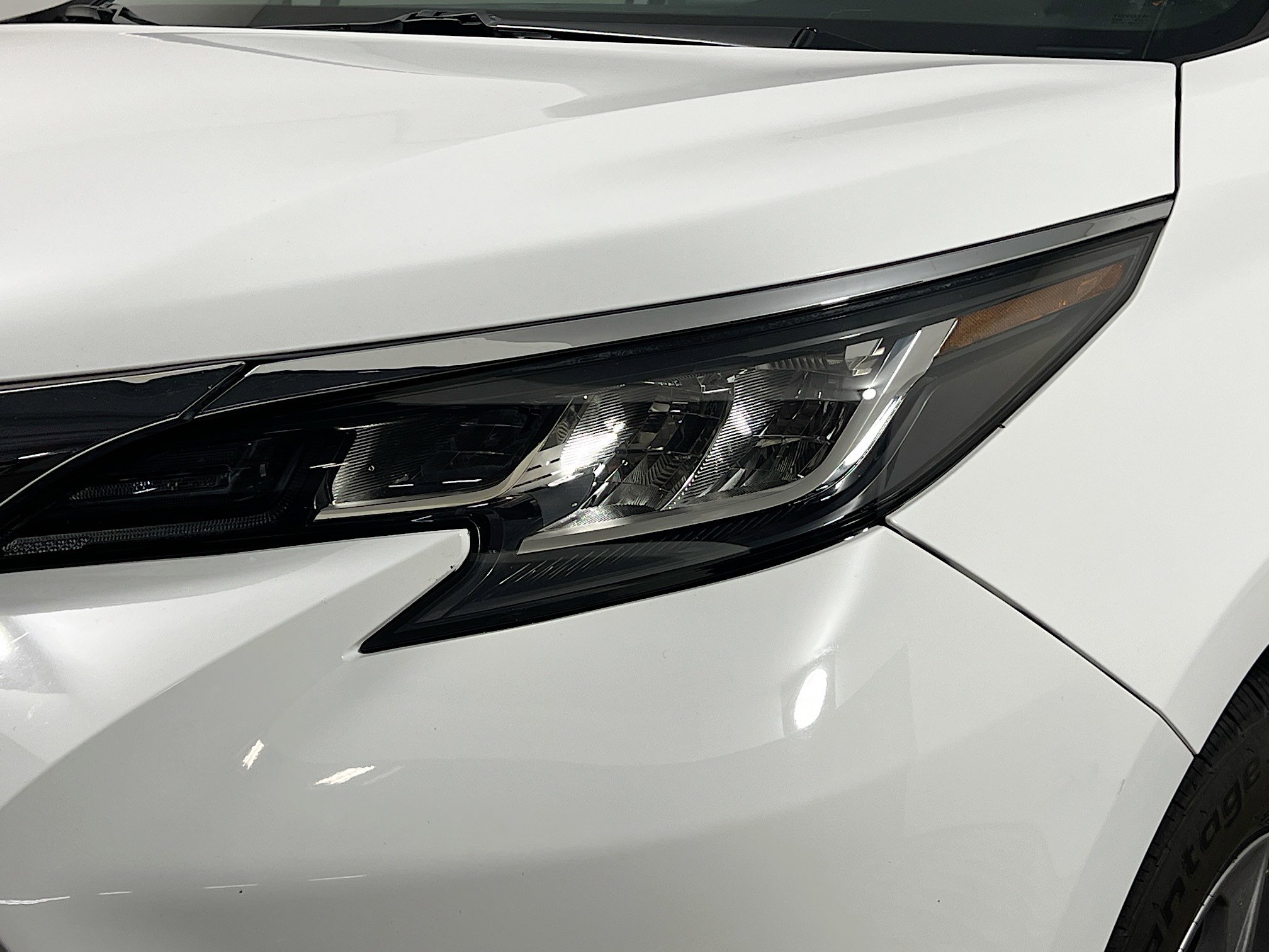 Used 2023 Toyota Sienna LE image 12