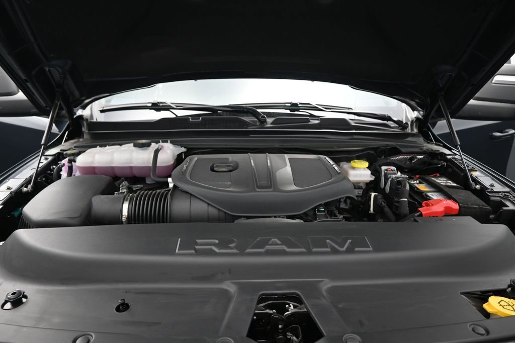 New 2026 RAM 1500 Lone Star AWD/4WD image 27