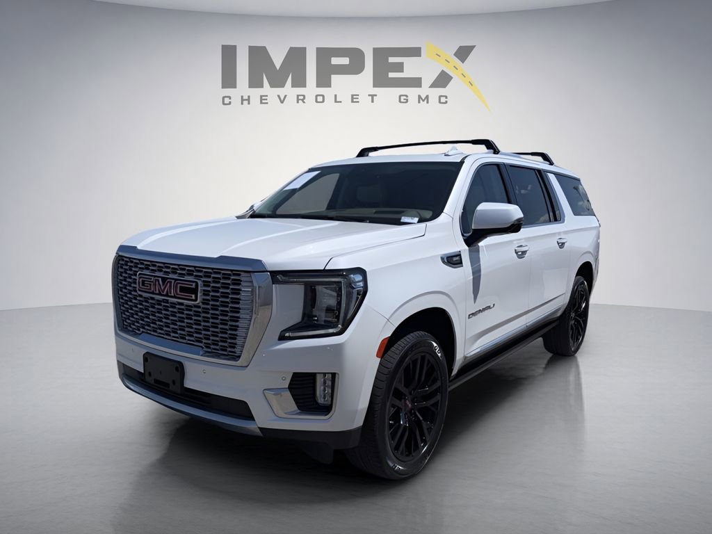 Used 2023 GMC Yukon XL Denali AWD/4WD image 1