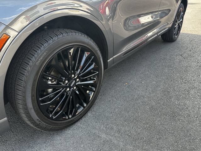 Certified 2024 Lincoln Corsair AWD w/ Equipment Group 101A image 12
