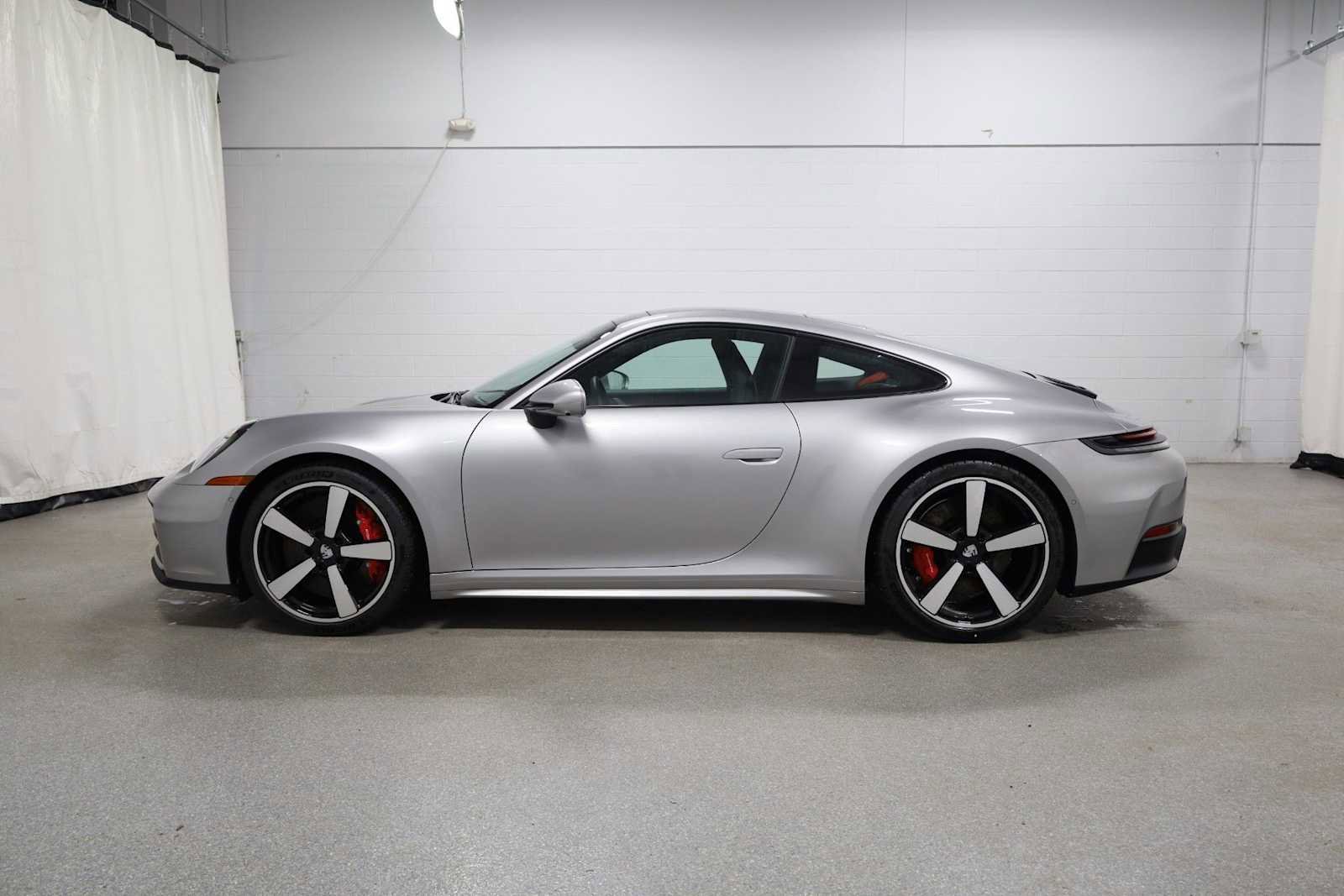 New 2026 Porsche 911 Carrera S video 2