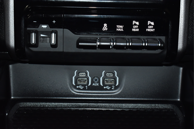 Used 2022 RAM 1500 Sport w/ Rebel Level 2 Equipment Group AWD/4WD image 23