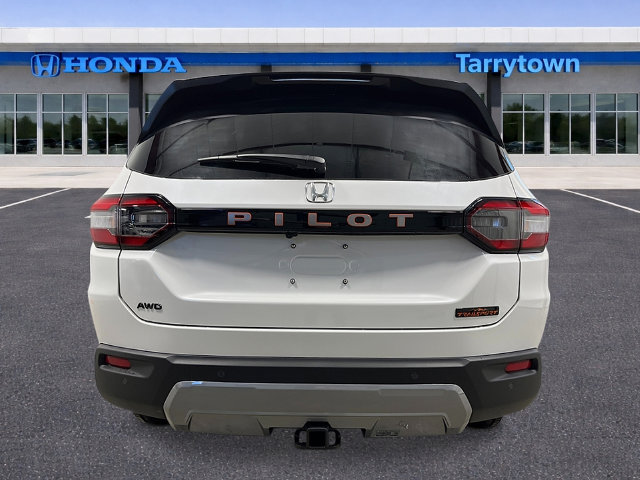 New 2026 Honda Pilot TrailSport image 4