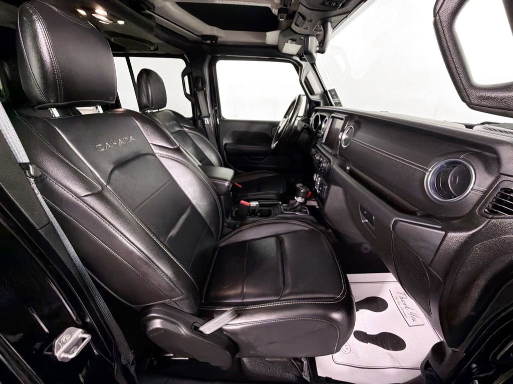 Used 2021 Jeep Wrangler Unlimited Sahara w/ Uconnect 4C Nav & Sound Group image 28