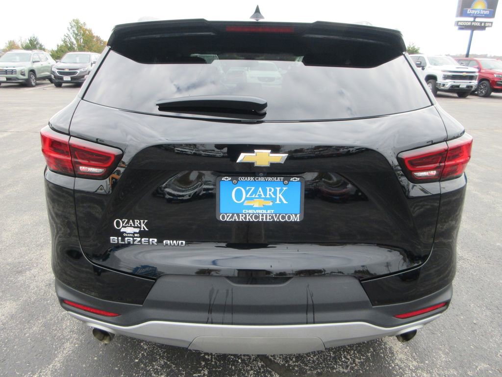 Certified 2023 Chevrolet Blazer LT image 4