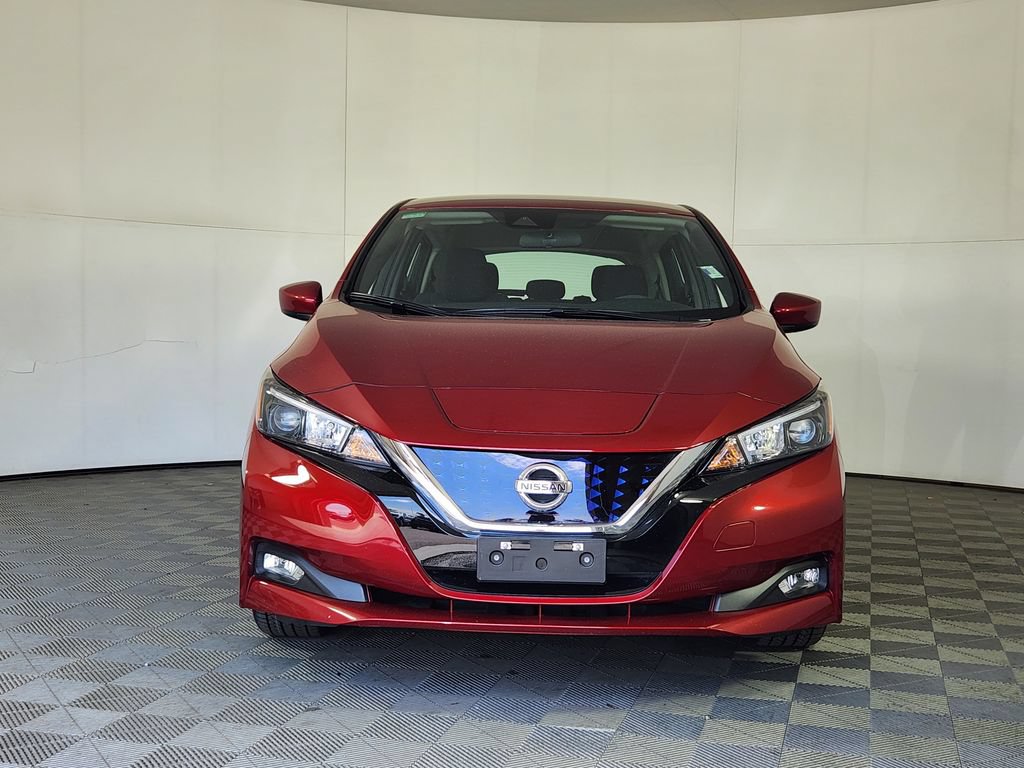 Used 2022 Nissan Leaf SV FWD image 2