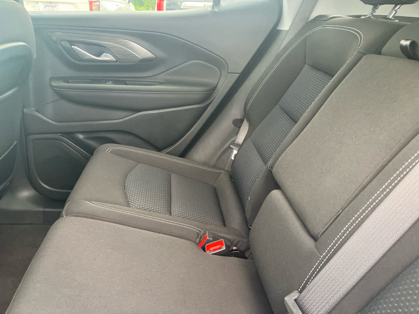 Used 2022 GMC Terrain SLE w/ Driver Convenience Package FWD image 33