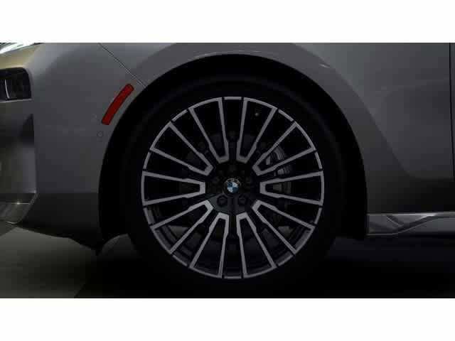 New 2026 BMW i7 eDrive50 w/ Executive Package image 7