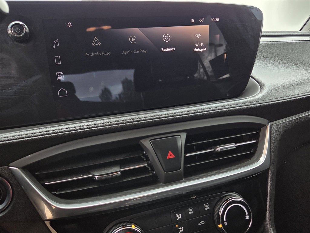 Used 2024 Buick Encore GX Sport Touring image 10