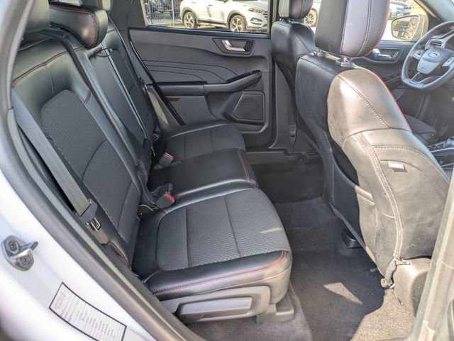 Used 2023 Ford Escape ST-Line image 23