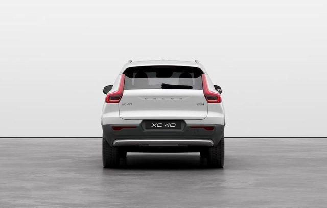 New 2025 Volvo XC40 B5 Plus w/ Protection Package Premier image 3