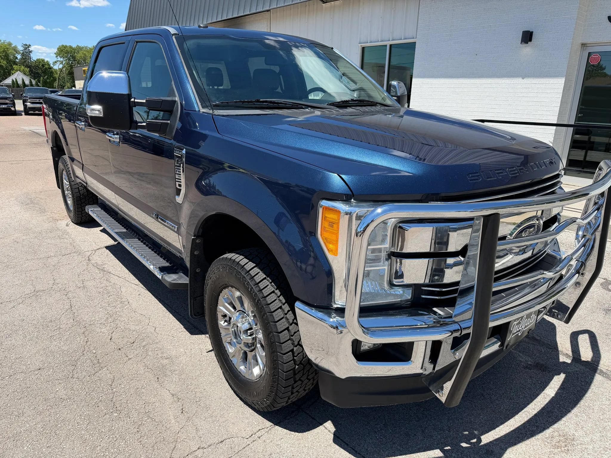 Used 2017 Ford F250 Lariat w/ Chrome Package AWD/4WD image 2