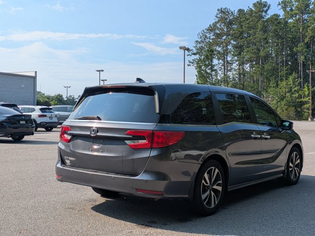 Used 2023 Honda Odyssey Touring image 5