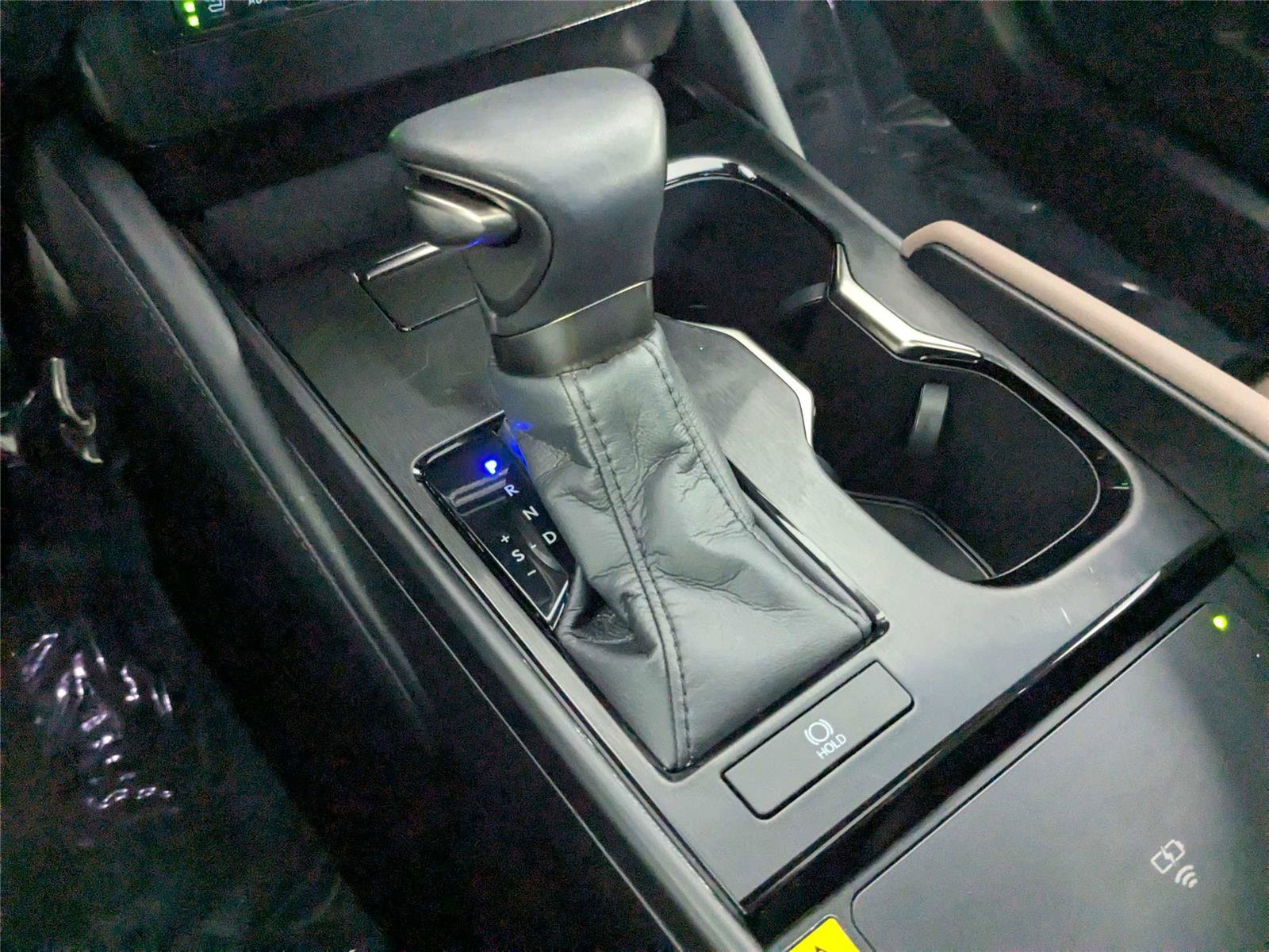 Used 2025 Lexus ES 350 w/ Premium Package FWD image 19