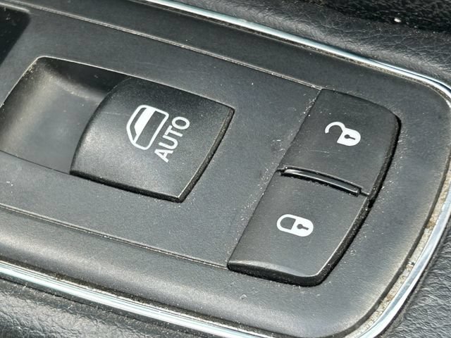 Used 2017 RAM 1500 Sport AWD/4WD image 30
