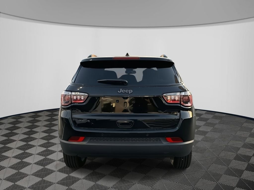 New 2026 Jeep Compass Limited image 3