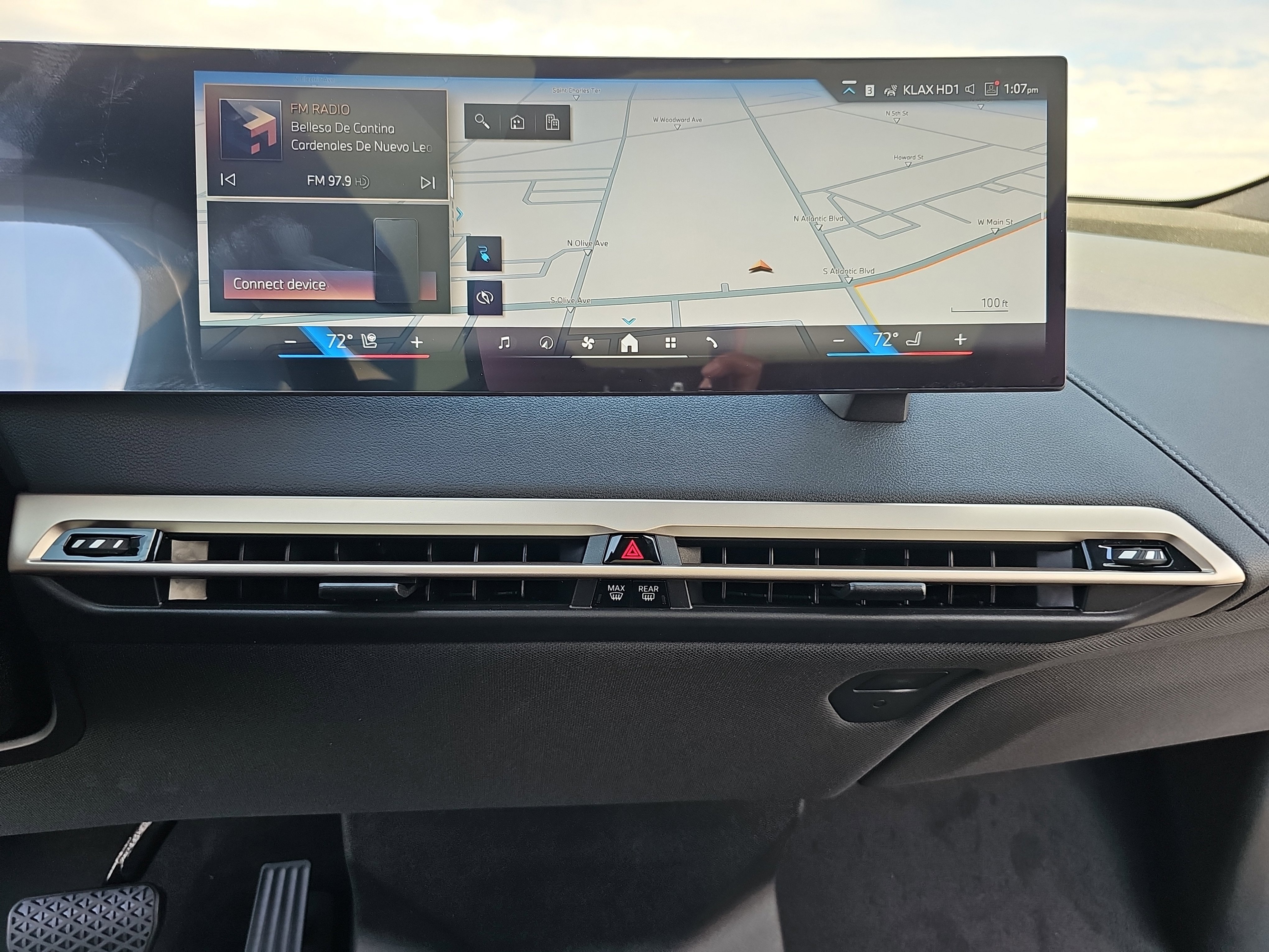 New 2026 BMW iX xDrive60 w/ Premium Package image 20