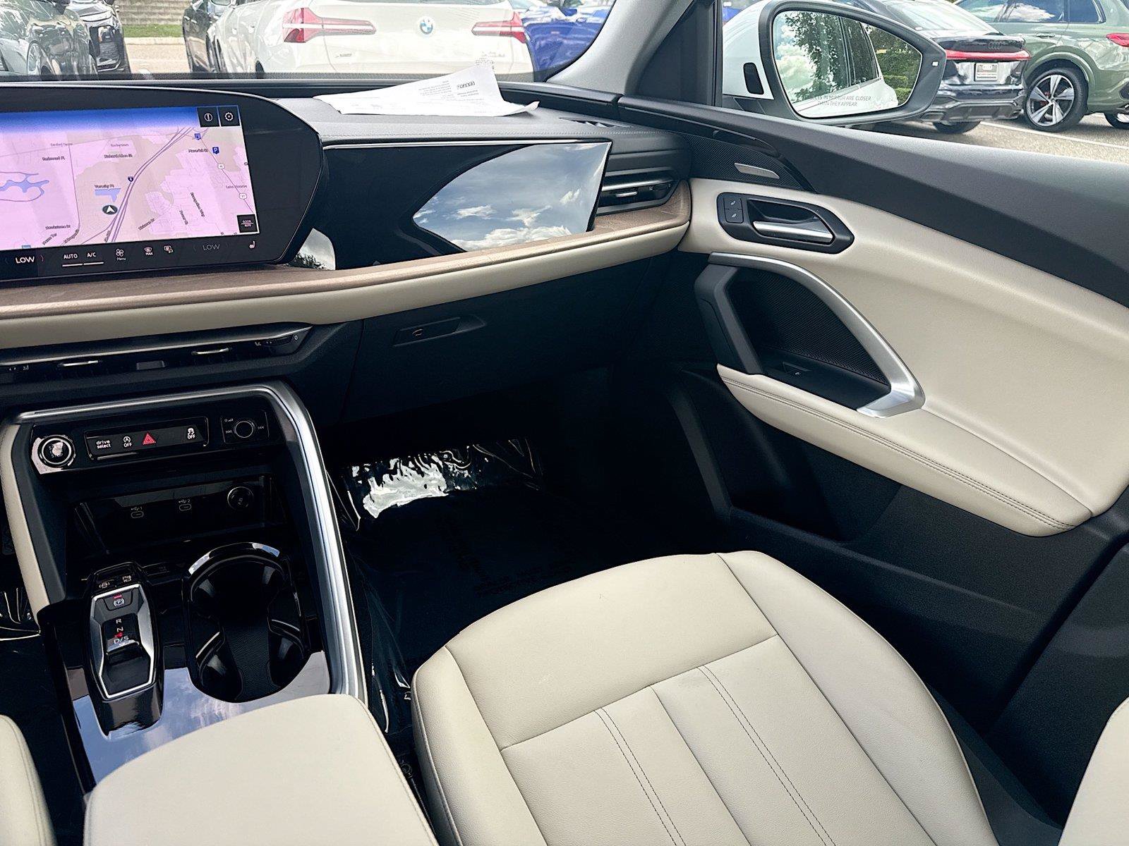 Certified 2025 Audi Q5 Premium AWD/4WD image 23