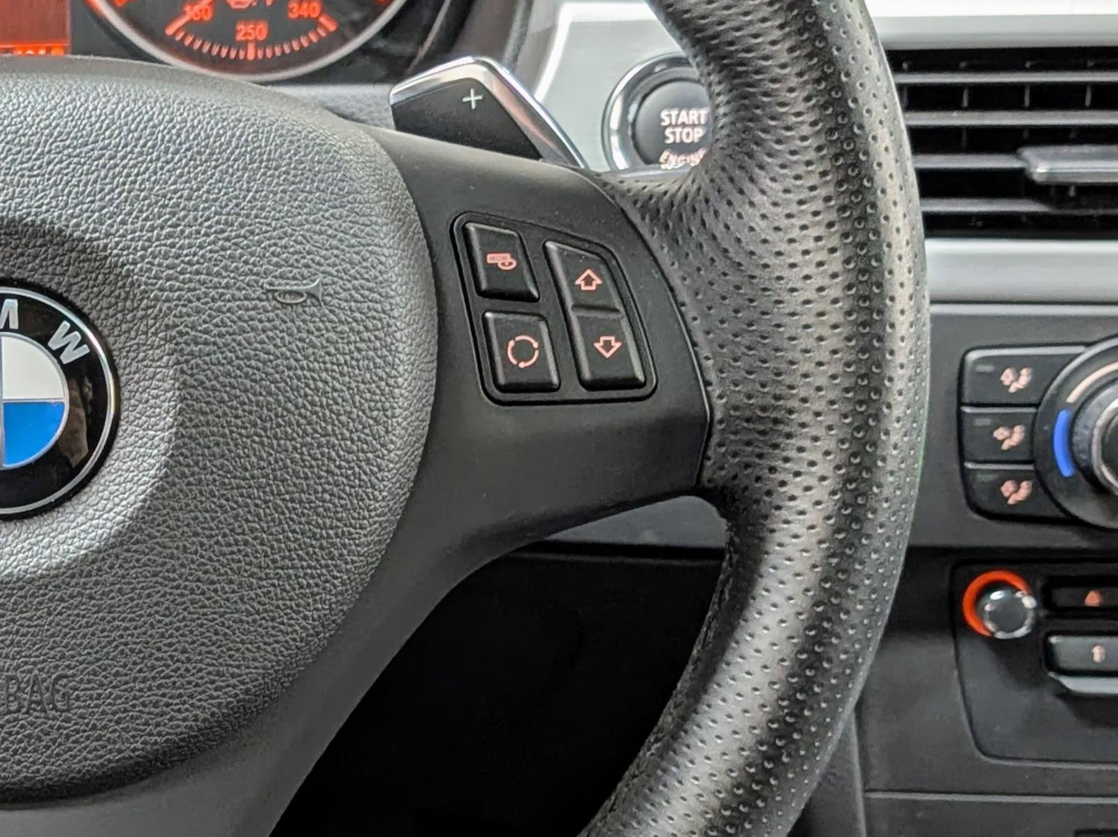 Used 2012 BMW 328i xDrive Coupe image 33