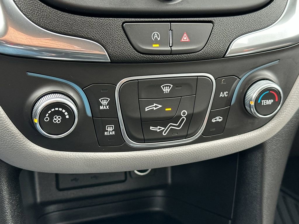 Used 2024 Chevrolet Equinox LS FWD image 19