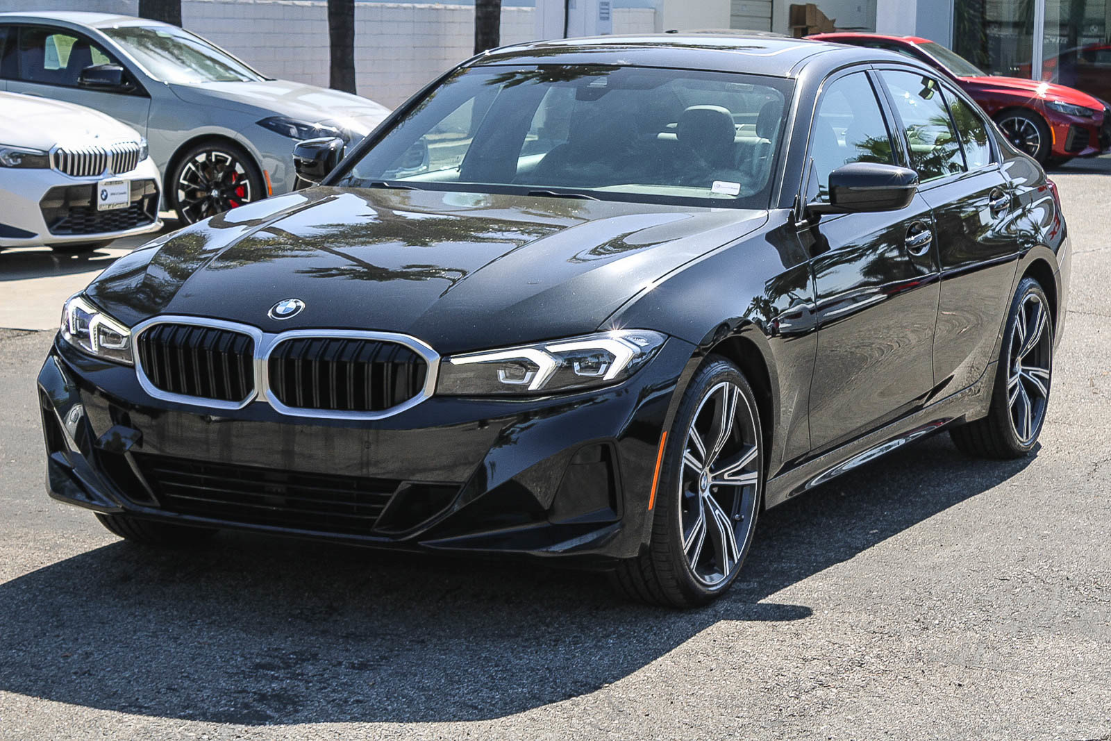 Certified 2023 BMW 330i Sedan w/ Driving Assistance Package RWD image 3
