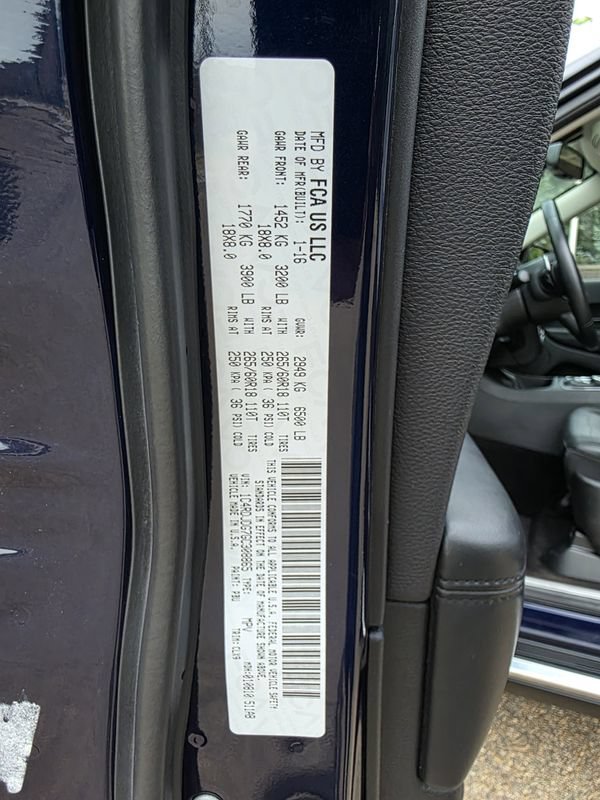 Used 2016 Dodge Durango Limited w/ Nav & Power Liftgate Group AWD/4WD image 37