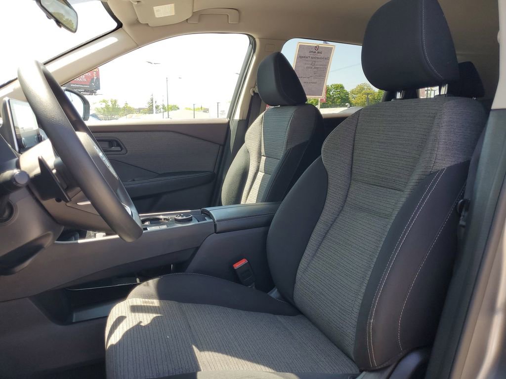 Used 2021 Nissan Rogue S AWD/4WD image 17
