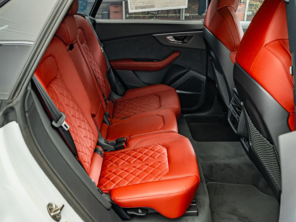 New 2026 Audi SQ8 Premium Plus AWD/4WD image 43