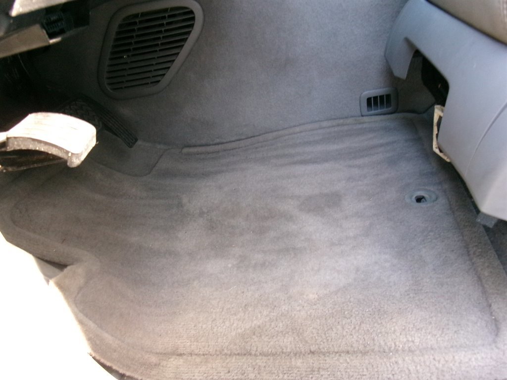 Used 2009 Chevrolet Traverse LT image 12