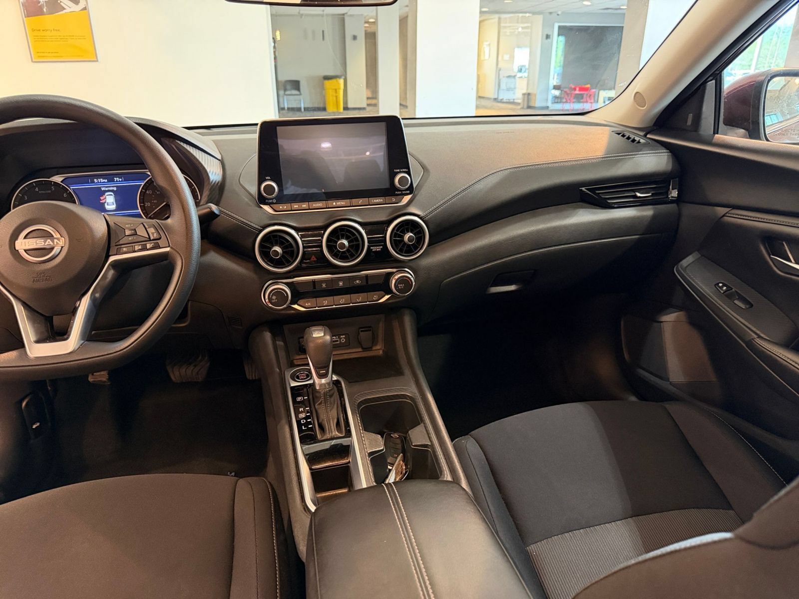Used 2025 Nissan Sentra SV FWD image 29
