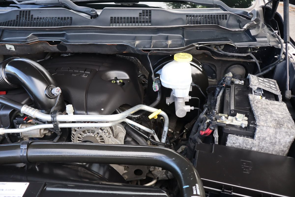 Used 2019 RAM 1500 Big Horn AWD/4WD image 38