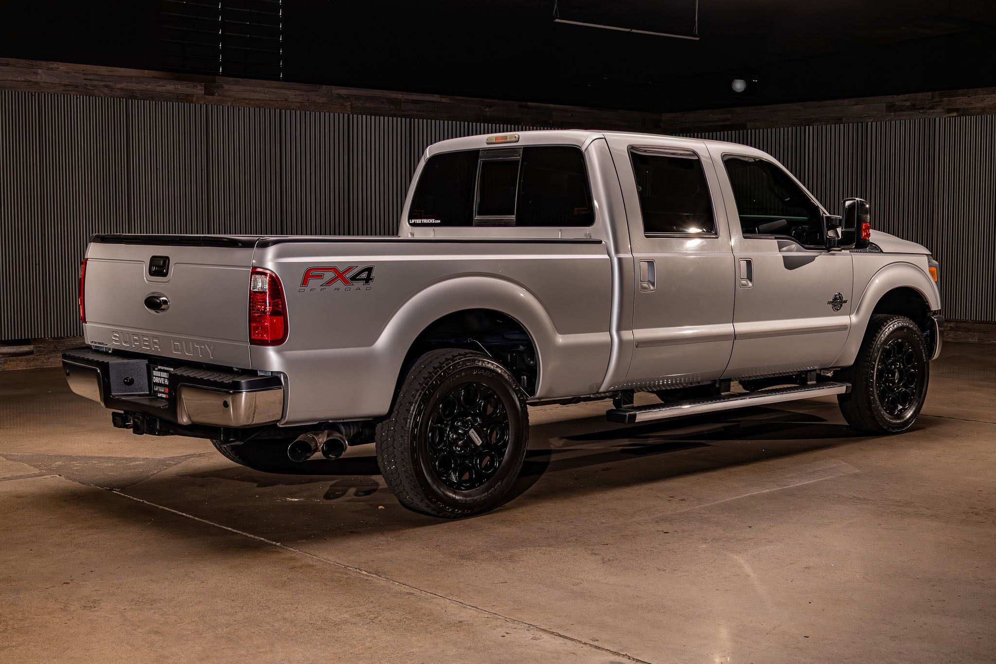 Used 2013 Ford F250 Lariat w/ Chrome Pkg image 9